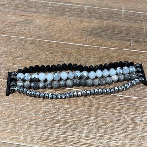 Apple watch band black, silver and white. Fits 38 mm